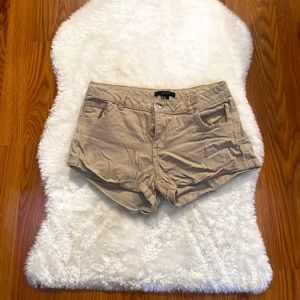 Khaki brown shorts from forever 21